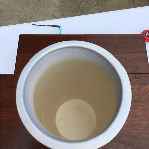 Kathy Norris Signed Floral Pottery Vase - Picture 6 of 8